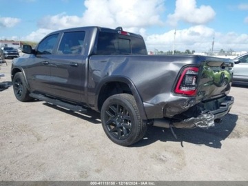  RAM 1500 2020r., Laramie, od ubezpieczalni 5.7 Benzyna 395KM, zdjęcie 4
