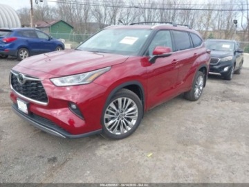 Toyota Highlander III 2024 Toyota Highlander Platinum, 2024r., 4x4, 2.4L 2.4 Benzyna 265KM, zdjęcie 1