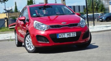 Kia Rio III Hatchback 3d 1.2 DOHC CVVT 85KM 2013 Kia Rio 1.2 PB 85KM Super Stan Import Raty Oplaty 1.2 Benzyna 85KM