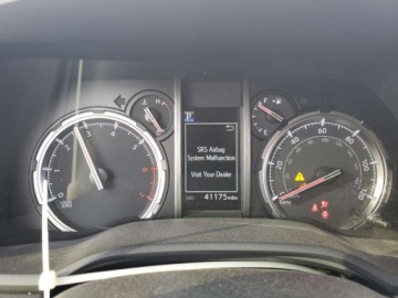 Toyota 2022 Toyota 4-Runner SR5 2022 4.0 Benzyna 270KM, zdjęcie 9