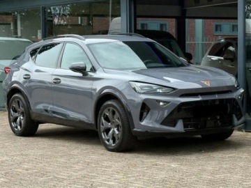 Cupra Formentor Crossover 1.5 TSI 150KM 2026 Od ręki - 1.5 e-TSI DSG 150KM, zdjęcie 2