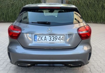 Mercedes Klasa A W176 Hatchback 5d Facelifting 180 122KM 2016 Mercedes-Benz Klasa A Mercedes-Benz Klasa A 180 7G-DCT AMG Line 1.6 Benzyna, zdjęcie 14