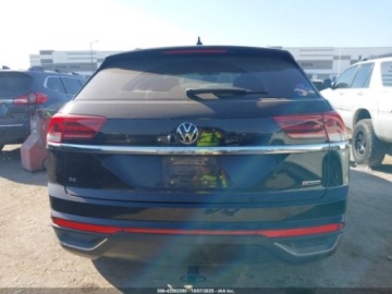 Volkswagen 2022 Volkswagen Atlas Cross Sport, 2022r., 4x4, 2.0L 2.0 Benzyna 235KM, zdjęcie 7