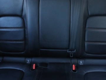 Jaguar F-Pace SUV 2.0 i4D 180KM 2017 Jaguar F-Pace 20d AWD, Serwis ASO, 177 KM, 4X4, zdjęcie 9