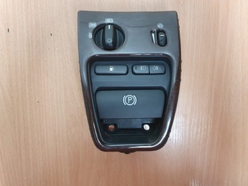 WŁĄCZNIK ŚWIATEŁ PRZEŁĄCZNIK PARKING DEKOR DREWNO VOLVO XC90 I 06r