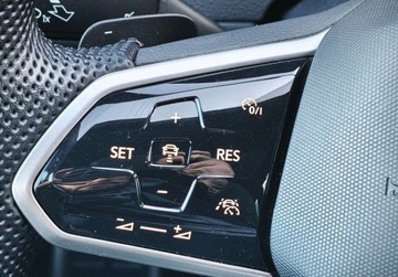 Volkswagen Arteon Fastback Facelifting 2.0 TDI 200KM 2021 Volkswagen Arteon R-Line Pakiety, ACC, Kamera 360, HarmanKardon, GPS, Pan, zdjęcie 22