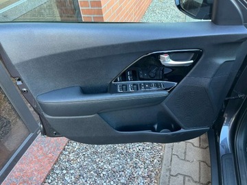 Kia Niro I 2020 Kia Niro 1.6 Hybryda automat zarej w PL faktura VAT zadbany zamiana, zdjęcie 21
