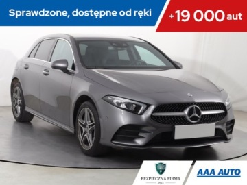Mercedes Klasa A W177/V177 Hatchback Plug-In 1.3 250e 218KM 2022 Mercedes A A 250 e, Salon Polska, 1. Właściciel