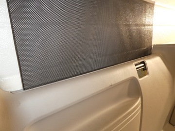 ОБИВКА БОКОВАЯ СПРАВА ЗАДНЯЯ VW T5 7H1