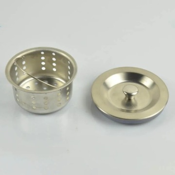 Сушилка для кухонной раковины закрывает корзину-воронку для бассейна.