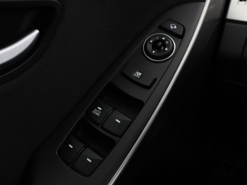 Hyundai i30 II Wagon Facelifting 1.6 CRDi 136KM 2015 Hyundai i30 1.6 CRDi Blue Klimatronik Nawigacja, zdjęcie 31