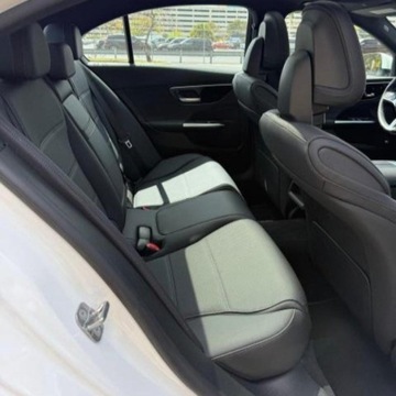 Mercedes Klasa C W206 2024 Mercedes-Benz Klasa C 2024r., 4x4, 2.0L 2.0 Hybryda 255KM, zdjęcie 5