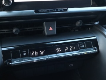 Toyota C-HR II 2024 Toyota C-HR 1.8 Hybrid, Salon Polska, zdjęcie 18