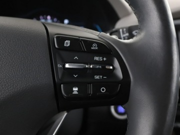 Hyundai IONIQ Hatchback 1.6 GDi 141KM 2017 Hyundai IONIQ Plug-In full LED jasne skóry klima, zdjęcie 30