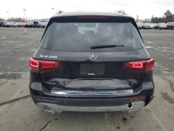 Mercedes GLB 2021 Mercedes-Benz GLB 2021, 2.0L, od ubezpieczalni 2.0 Benzyna 221KM, zdjęcie 4