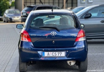 Toyota Yaris II Hatchback 5d 1.0 VVT-i 69KM 2009 Toyota Yaris Toyota Yaris 1.0 VVT-i Cool Edition, zdjęcie 6