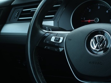 Volkswagen Passat B8 Variant 1.6 TDI BlueMotion SCR 120KM 2016 VW Passat 1.6 TDI, Salon Polska, Klima, zdjęcie 19