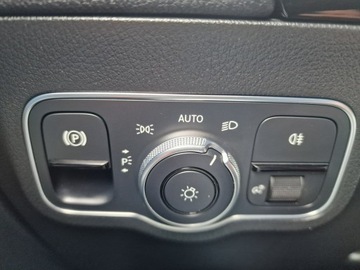 Mercedes GLA II Off-roader 2.0 200d 150KM 2020 Mercedes GLA 200 d CDI 8-DCT Progressive, zdjęcie 37