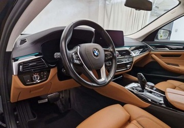BMW Seria 5 G30-G31 Limuzyna Facelifting 2.0 520d 190KM 2021 BMW Seria 5 520d xDrive, Faktura VAT Marza, Serwis ASO, Bezwypadkowy 2.0, zdjęcie 10