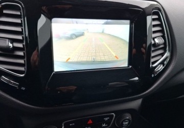 Jeep Compass II SUV 1.4 Multiair 170KM 2018 Jeep Compass 1.4 TMair Limited 4WD SS aut 1.4 Benzyna 170KM, zdjęcie 22