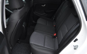 Hyundai i30 II Hatchback 5d 1.4 MPI 100KM 2012 Hyundai i30 1.4 Benzyna Klimatyzacja Cz.parkowania 1.4 Benzyna 99KM, zdjęcie 17