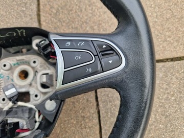 MEGANE IV SCENIC TALISMAN VOLANT KŮŽE MULTIFUNKČNÍ 484005825R <2016