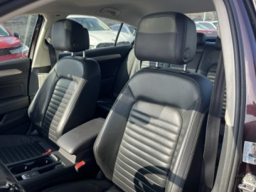 Volkswagen Passat B8 Limousine 2.0 TDI BlueMotion Technology 150KM 2018 Volkswagen Passat DSG Panorama Skóra Virtual, zdjęcie 11