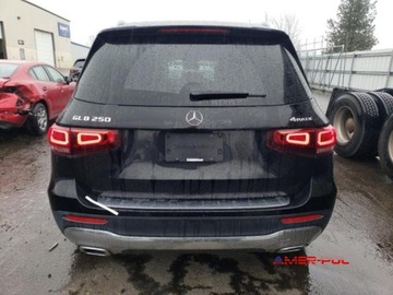 Mercedes GLB 2020 Mercedes-Benz GLB 2020r, 2.0L, 4x4, od ubezpieczalni 2.0 Benzyna 221KM, zdjęcie 5