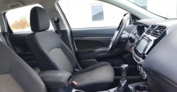 Mitsubishi ASX I SUV Facelifting 2016 1.6 117KM 2017 Mitsubishi ASX Mitsubishi ASX 1.6 Benzyna 117KM, zdjęcie 24
