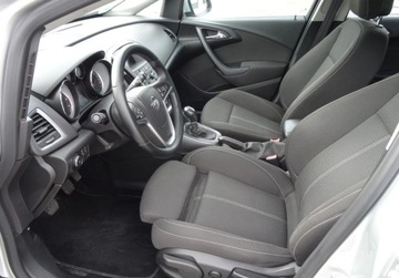 Opel Astra J Sports Tourer Facelifting 1.6 CDTI ecoFLEX 110KM 2015 Opel Astra 1.6 CDTI 110KM Okazja Sprowadzony Oplacony 1.6 Diesel 110KM, zdjęcie 14