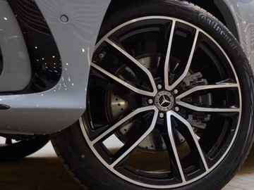 Mercedes GLS X167 SUV Facelifting 3.0 450d 367KM 2025 MERCEDES-BENZ GLS 450 d 4-MATIC AMG Line 3.0 (367KM) 2025, zdjęcie 15