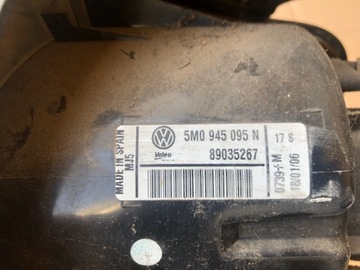 LEVÝ SVĚTLO ZADNÍ VW VOLKSWAGEN GOLF V 5 5M0945095N