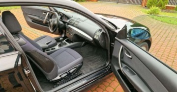 BMW Seria 1 E81/E87 Hatchback 5d E87 1.6 116i 122KM 2007 BMW Seria 1 BMW Seria 1 1.6 Benzyna 122KM, zdjęcie 13