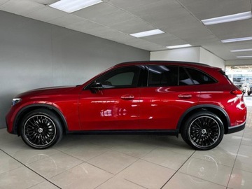Mercedes GLC C254/X254 Coupe 2.0 220d 197KM 2025 MERCEDES-BENZ GLC 220 d 4-Matic AMG Line 2.0 (197KM) 2025, zdjęcie 1