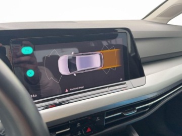 Volkswagen Golf VIII Variant 1.5 eTSI 130KM 2023 Volkswagen Golf 1.5 eTSI FV 23 Gwarancja 1.5 Benzyna 129KM, zdjęcie 19