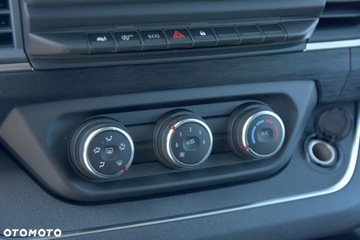 Renault Trafic III Combi 2.0 dCi  170KM 2026 Renault Trafic Renault Trafic Kombi 2.0 L2 Equilibre 2.0 Diesel 170KM, zdjęcie 13