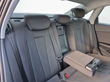 Audi A4 B9 Limousine Facelifting 2.0 35 TFSI 150KM 2020 Audi A4 Limousine Salon PolskaFaktura VAT Po duzym serwisie Full LED, zdjęcie 23