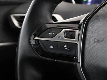 Peugeot 3008 II Crossover 1.2 PureTech 130KM 2016 Peugeot 3008 Navi Kamera cofania Klimatyzacja, zdjęcie 31