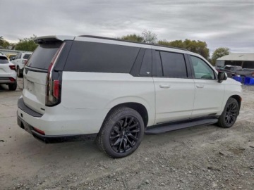 Cadillac Escalade III 2021 Cadillac Escalade ESV Sport 2021 6.2 Benzyna 420KM, zdjęcie 3