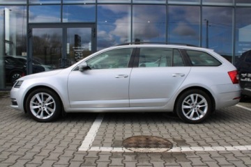 Skoda Octavia III Kombi Facelifting 2.0 TDI 150KM 2017 Skoda Octavia STYLE, zdjęcie 7