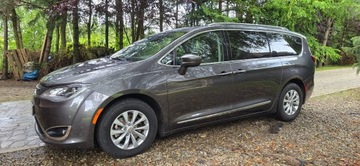 Chrysler Pacifica II 3.6 V6 291KM 2018 Chrysler Pacifica 2018 Touring L