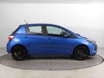 Toyota Yaris III Hatchback 5d Facelifting 2017 1.5 Dual VVT-iE 111KM 2018 Toyota Yaris 1.5 Dual VVT-i, Salon Polska, zdjęcie 5