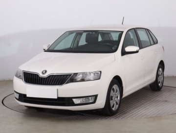 Skoda Rapid II Spaceback 1.2 TSI 90KM 2015 Skoda Rapid Spaceback 1.2 TSI, Salon Polska, zdjęcie 1