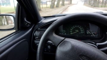 Ford Escort VII Hatchback 1.3 i 60KM 1996 .... Salon Polska .. Pierwszy Właściciel .. Org.Lakier .. 2 komplety KÓŁ, zdjęcie 13