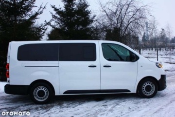 Toyota Proace II Verso Compact 2.0 D-4D 150KM 2020 Toyota ProAce Toyota ProAce D-4D Long 3,0t Mobilny Life 2.0 Diesel 150KM, zdjęcie 16
