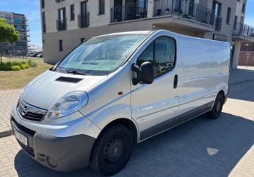 Opel Vivaro A 2009 Opel Vivaro LongPrzebieg Klima Doinwestowany Ladny stan Zamiana 2.0, zdjęcie 3