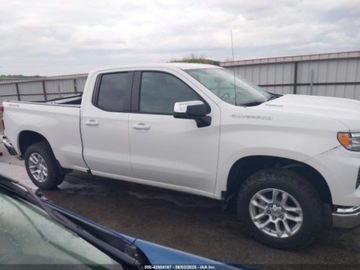 Chevrolet Silverado II 2025 Chevrolet Silverado 2025r., 4x4, 2.7L 2.7 Benzyna 310KM, zdjęcie 4