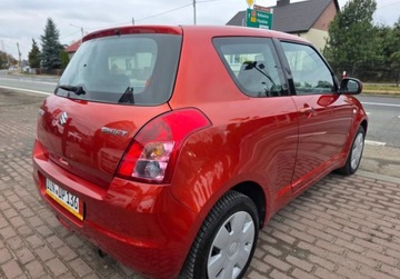 Suzuki Swift IV Hatchback 5d 1.3 92KM 2010 Suzuki Swift Benzynkasuper stanprosto z Niemiec 1.3 Benzyna 92KM, zdjęcie 4