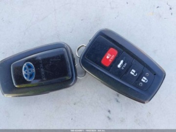 Toyota Corolla XII 2021 Toyota Corolla 2021 TOYOTA COROLLA HYBRID LE 1.8 Hybryda 96KM, zdjęcie 11