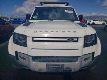 Land Rover Defender IV (L663) 2022 Land Rover Defender Defender, 2022r., 4x4, 2.0L 2.0 Benzyna 296KM, zdjęcie 4